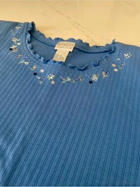 Koret Blue Ribbed Floral Embroidered Ruffled Crewneck Top, NWT